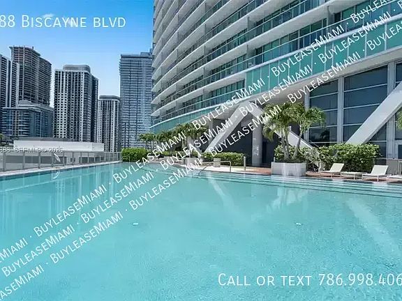 3rd image of 888 Biscayne Blvd