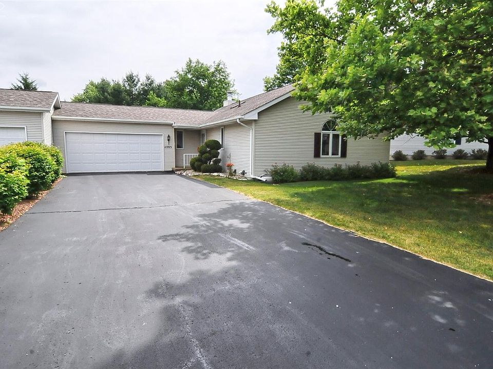 1st image of 11705 Hawthorne Glen Dr