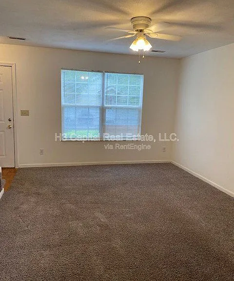 106 Autumn Pine Dr #3 — Photo 2