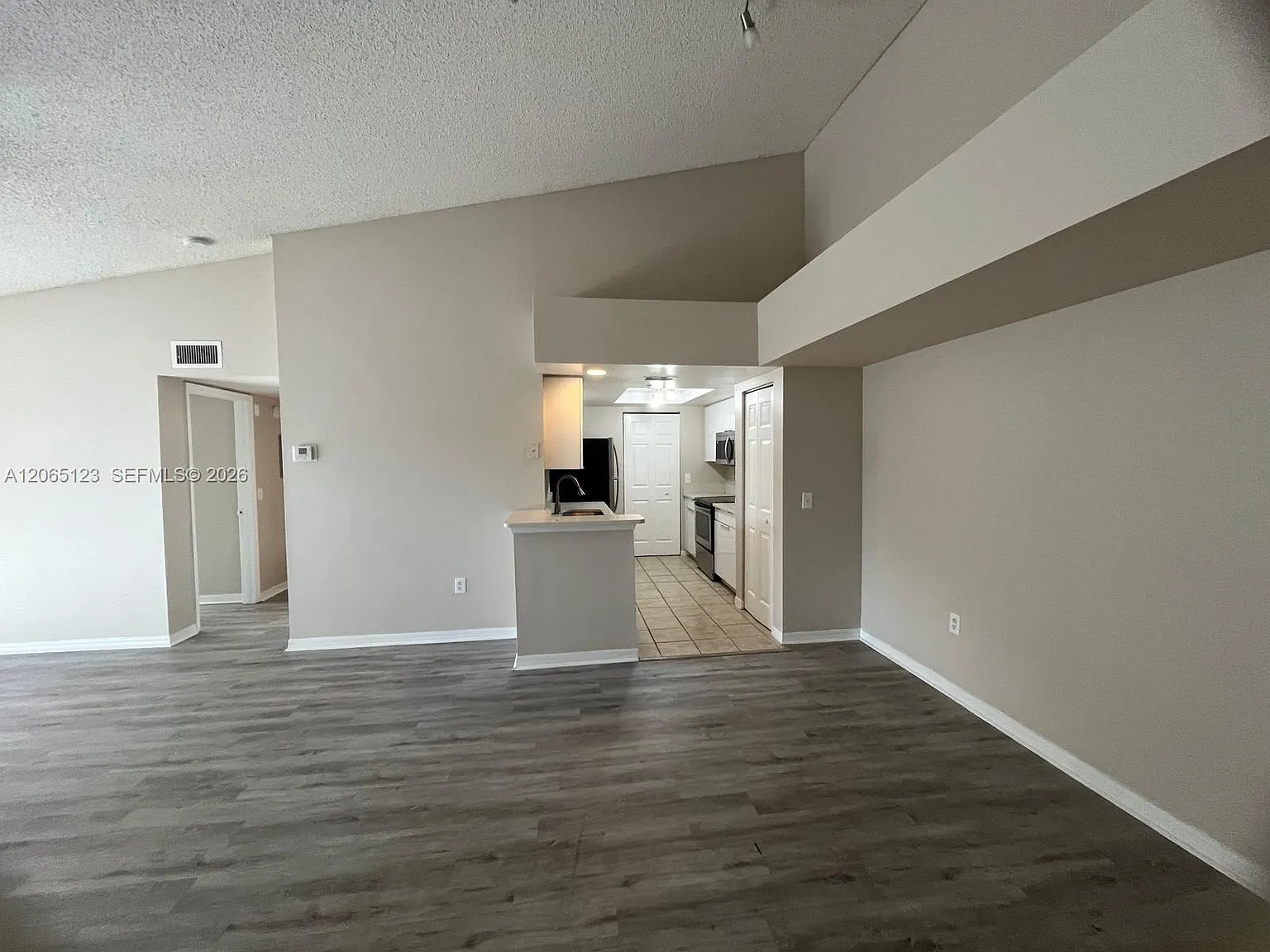 Grand Isles Condo — Photo 4