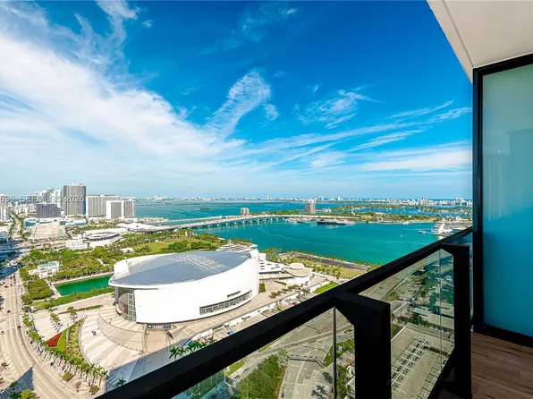 398 NE 5th St Unit 2904, Miami, FL 33132