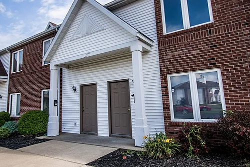 Bethel Townhomes Photo 1