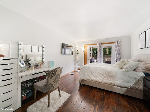 4th image of 4 Gentilly Dr