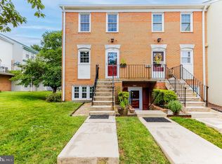 172 Leeds Ct W, Warrenton, VA 20186
