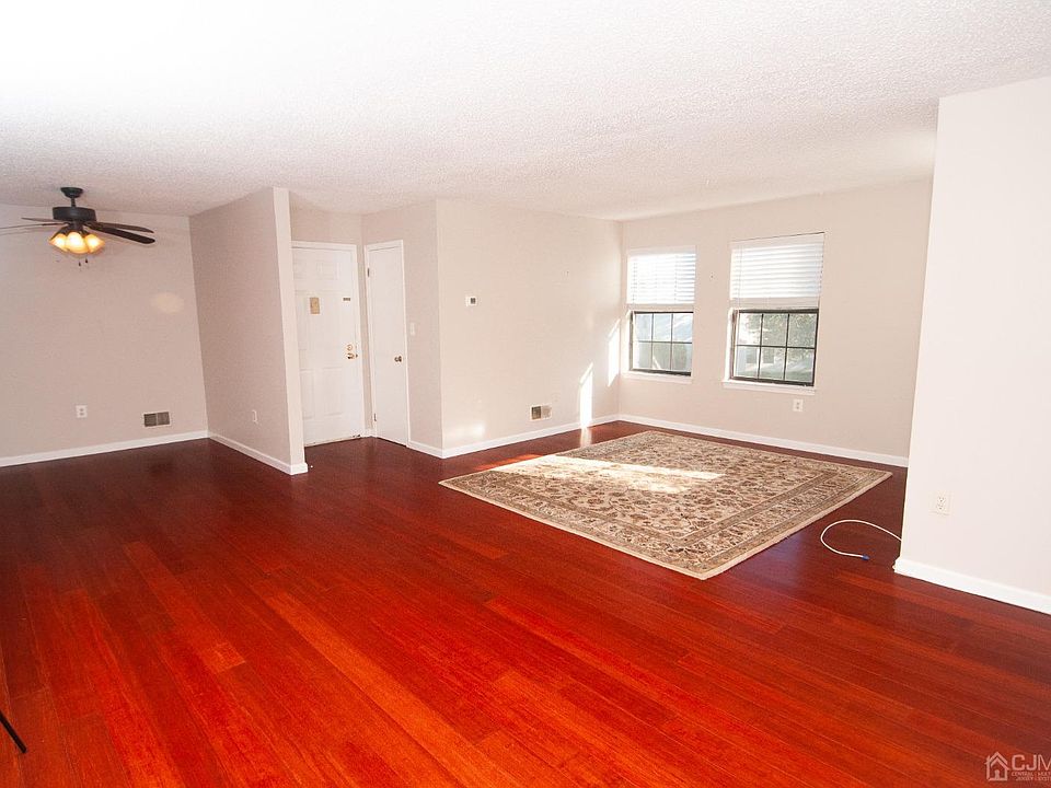 361 Wycoff Way W East Brunswick NJ Zillow