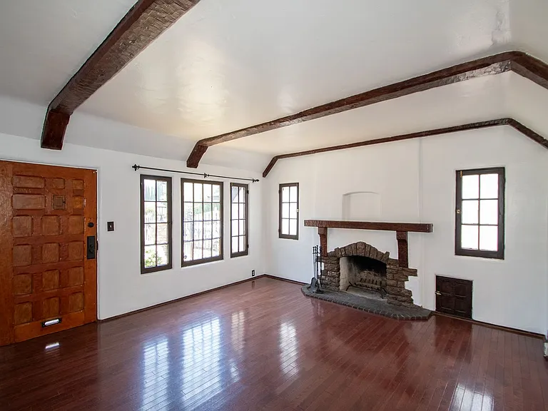 2906 — Photo 4
