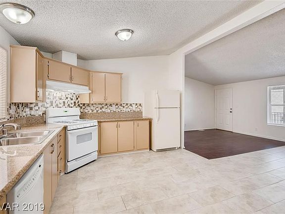 4th image of 6106 Dodd St