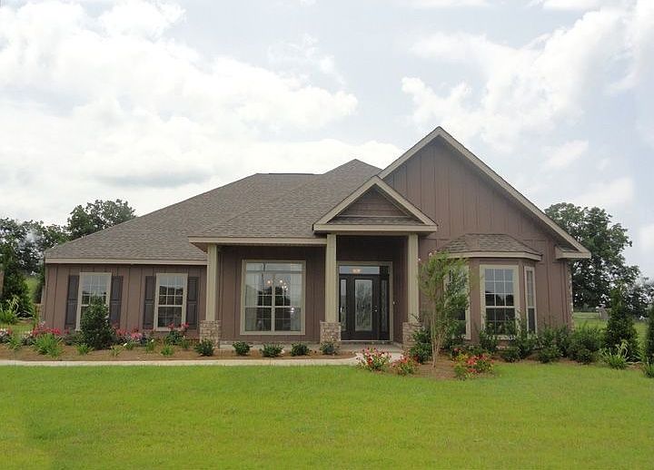 943 ABERDEEN DR