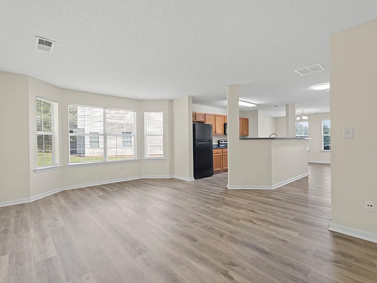 745 Outlook Way — Photo 16