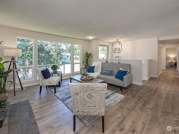 3rd image of 14226 112th Avenue NE
