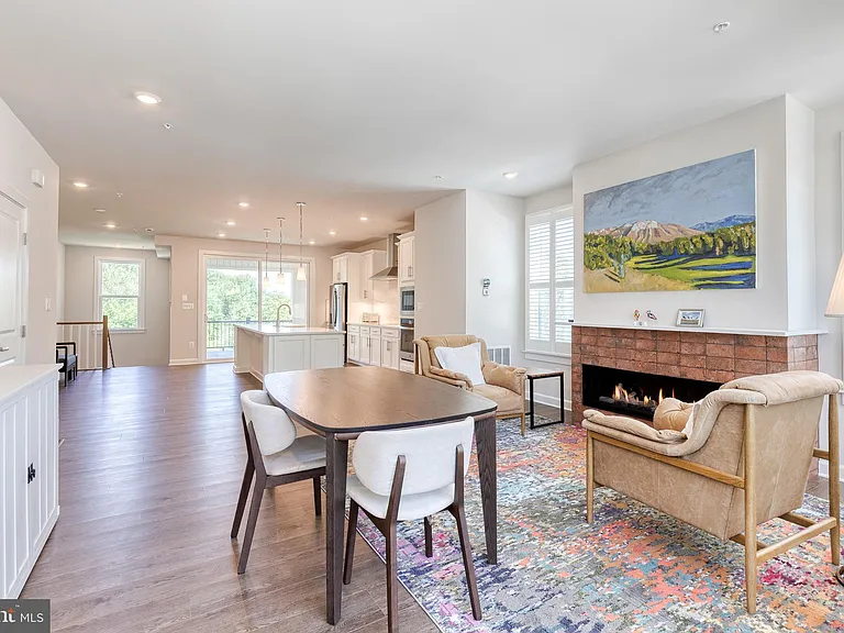200 Hickory Hollow Ct — Photo 11