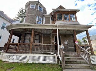 309 Walnut St, Holyoke, MA 01040