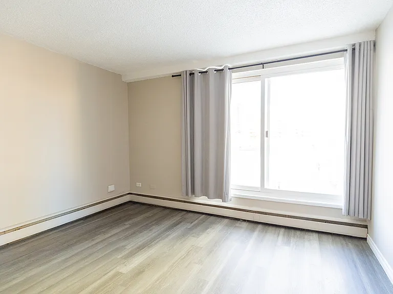 211 14th Ave SW — Photo 18