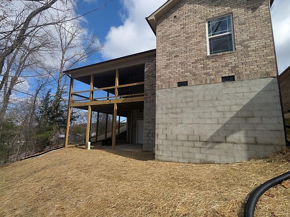 3rd image of 3011 Zachary Pointe Ln