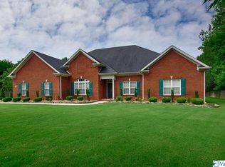 10 Gatehouse Ct, Madison, AL 35758