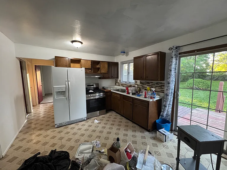 11551 Metter Ave — Photo 7