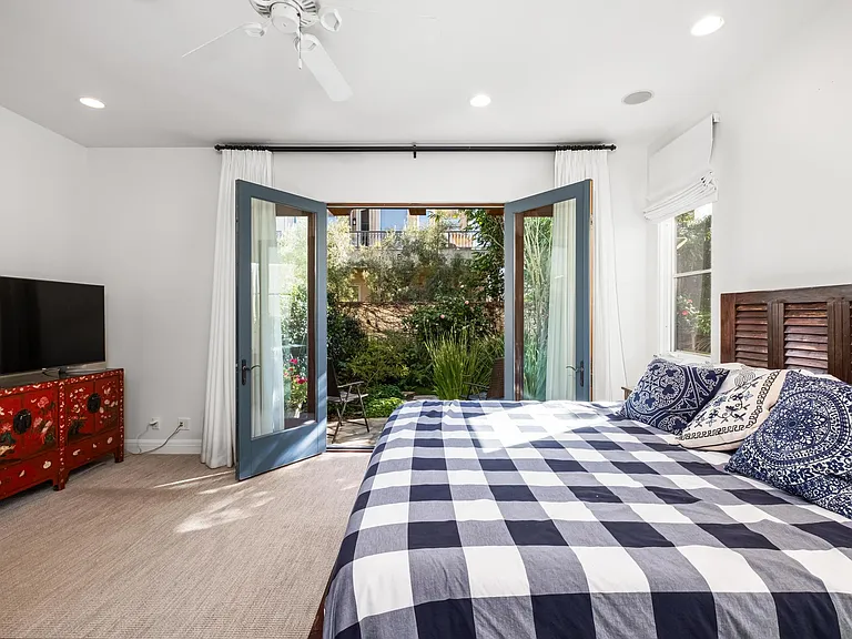 926 Duncan Ave — Photo 40