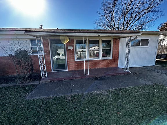 4th image of 1207 Glidewell Ave