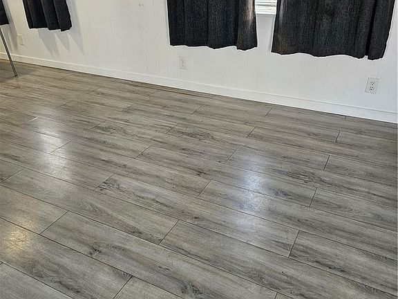4th image of 3825 Valley Blvd Space 25