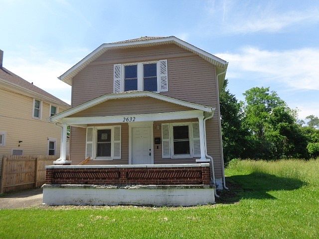 1st image of 2632 W Riverview Ave