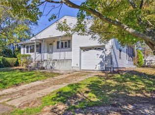 85 Gordon Pl, Matawan, NJ 07747