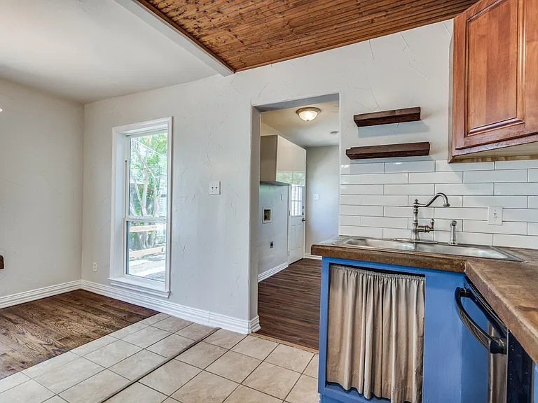 1318 Easton Rd — Photo 13