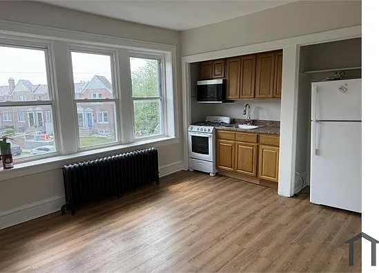 1 bed, $1,100 — Photo 1