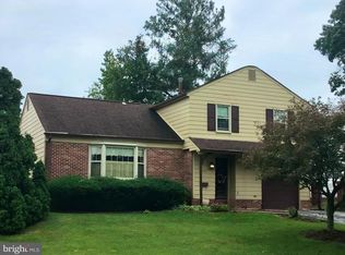 6911 Good Luck Rd, Hyattsville, MD 20784