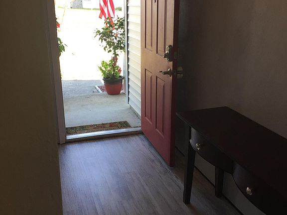 5th image of 1001 Casanova Dr