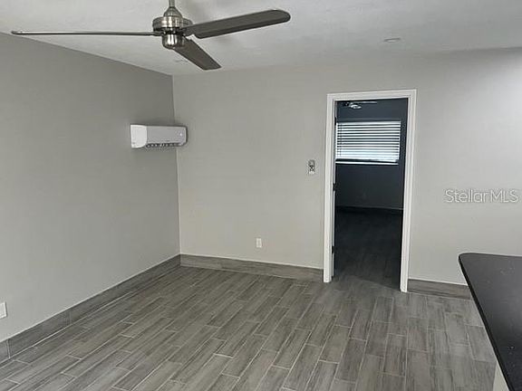 2nd image of 1605 Pass A Grille Way #2