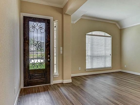 4th image of 12002 Emery Oaks Ln