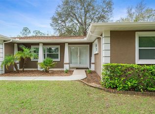 1100 N Lyle Ave, Crystal River, FL 34429