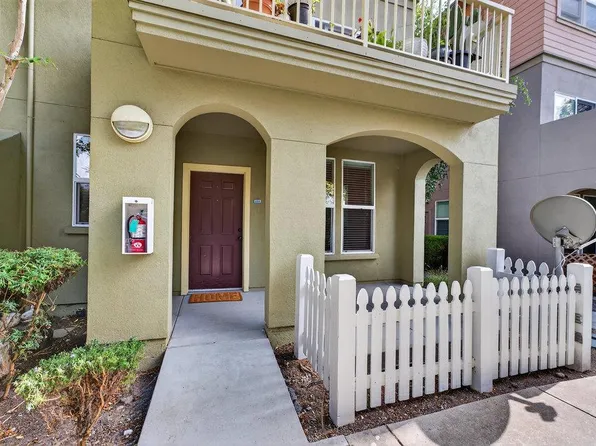 229 Pacifica Blvd Unit 104, Watsonville, CA 95076