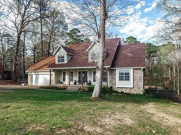 3rd image of 1518 Millcreek Dr