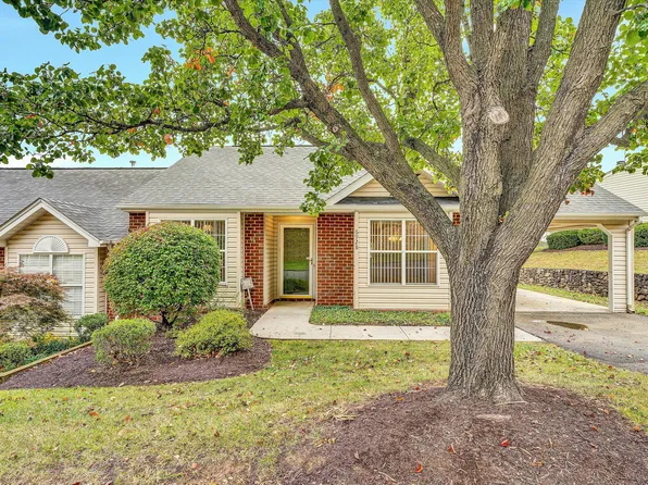 6928 Scotch Pine Ln, Roanoke, VA 24019
