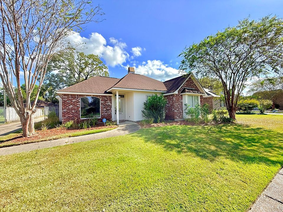 1st image of 12483 Fairhope Way
