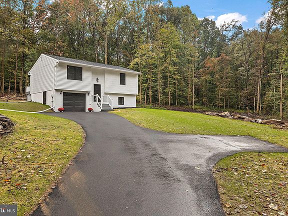 4th image of 117 Debbie Dr