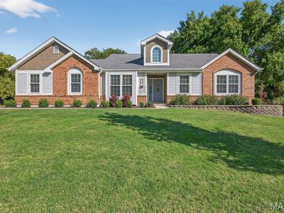 729 Redstart Dr, Ballwin, MO, 63021