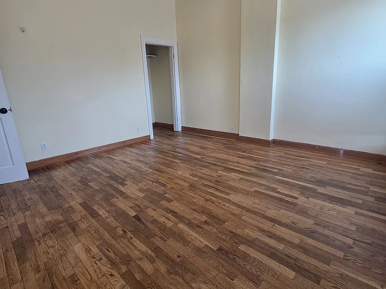 1211 Jules St #1/2 — Photo 15
