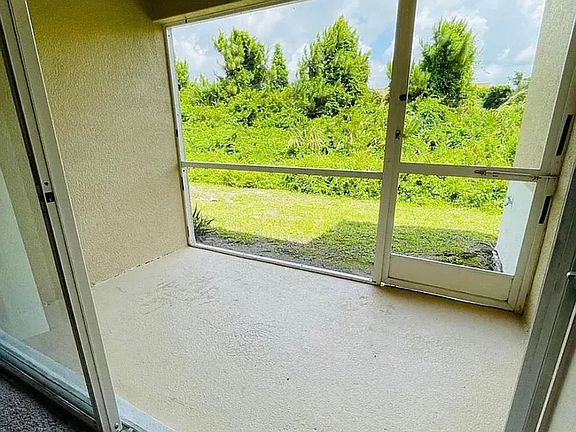 3rd image of 9518 Newdale Way APT 101