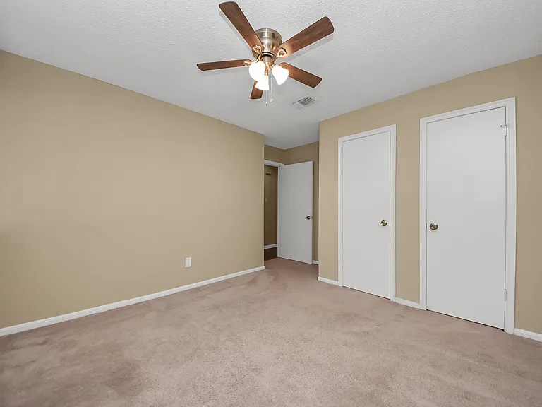 15 Brentwood Oaks Ct — Photo 20
