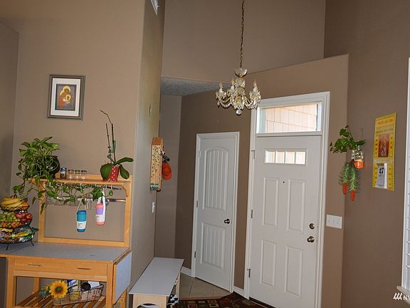 5th image of 6115 NE 77th Avenue W