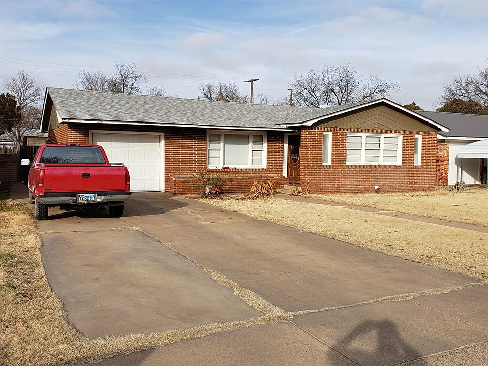 2nd image of 2204 37th St