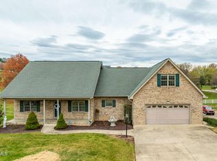 377 Boonesboro Rd, Gray, TN 37615
