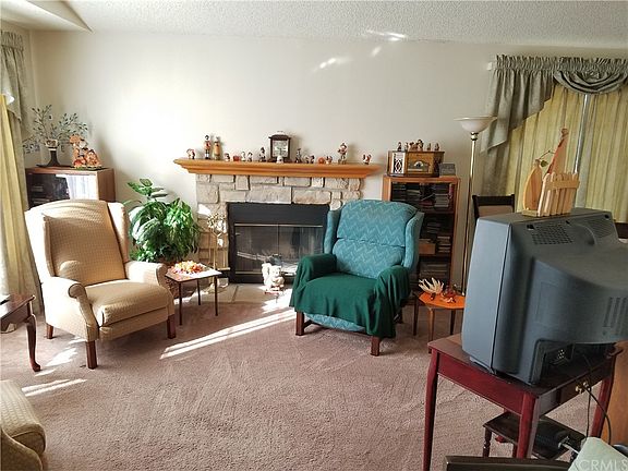 4th image of 35516 Penrose Ln