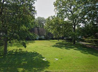 3983 Sunset Ln, Northbrook, IL 60062