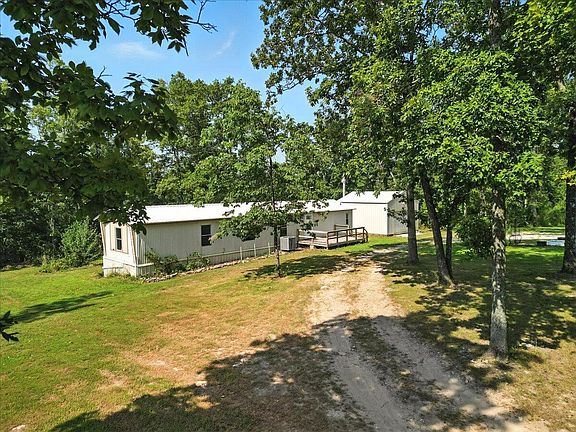 2nd image of 2459 Oak Ridge Drive