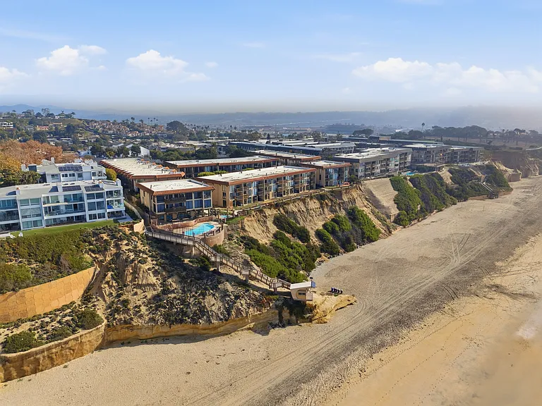 190 Del Mar Shores Ter #69 — Photo 45