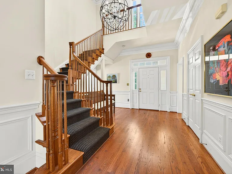 9860 Palace Green Way — Photo 25