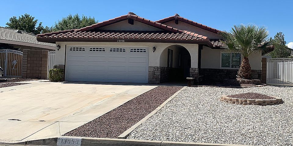 1st image of 13550 Driftwood Dr